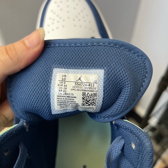 Air Jordan 1 Mid Mystic Navy Mint Foam DS Size 10 - Picture 4 of 5